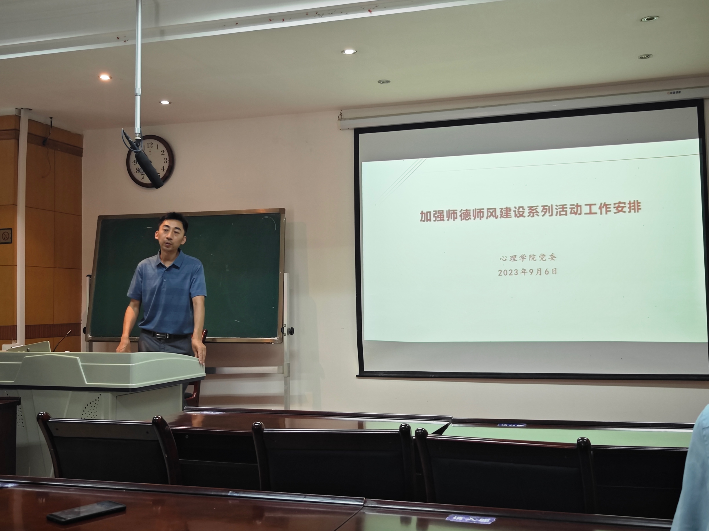 IMG_1747.JPG IMG_1747.JPG