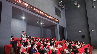 李士奕.jpg 李士奕.jpg